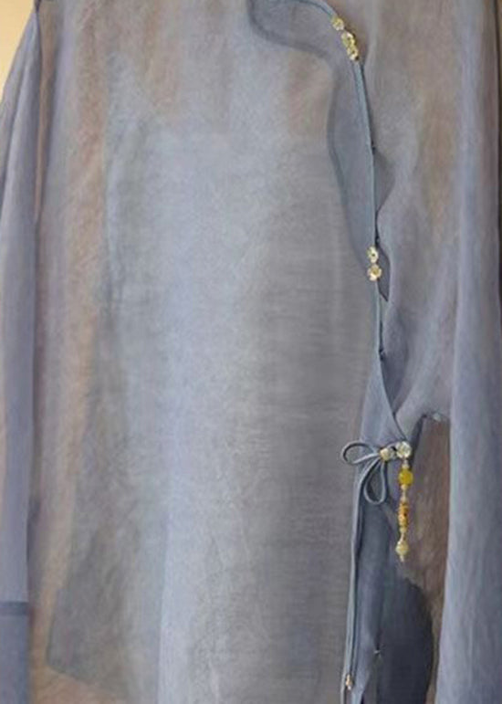 Well Tailored Shirt with a Graceful Silhouette
