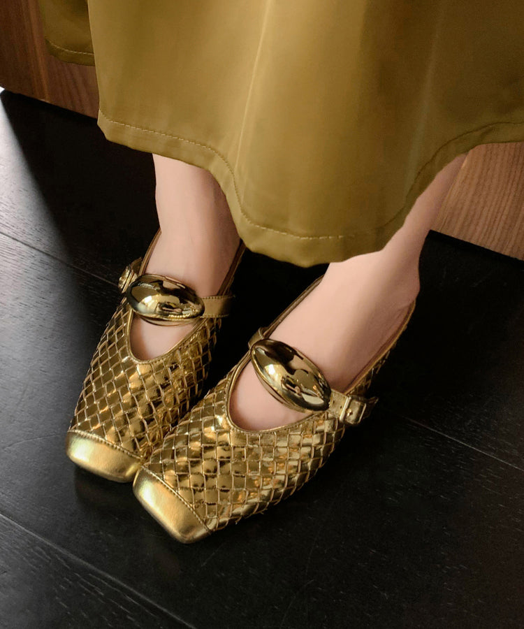 Chic Orthopedic Sandals with Unique Design