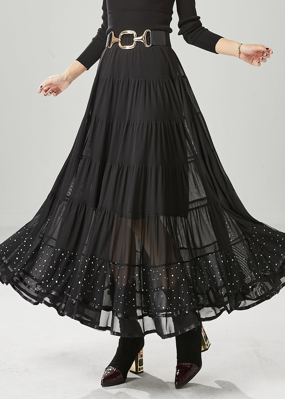 Effortlessly Elegant Garment with a Timeless Design