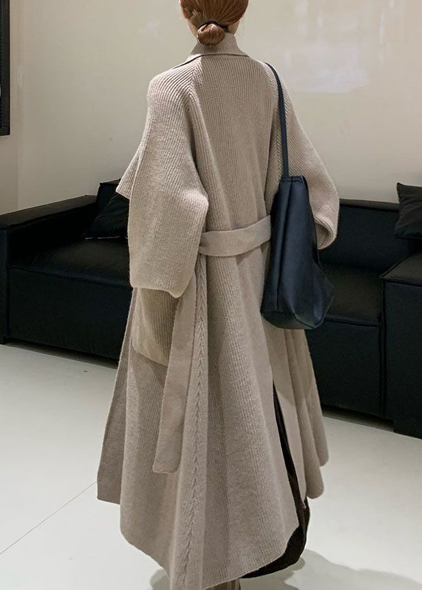 Classic Vintage Coat with a Flattering Fit