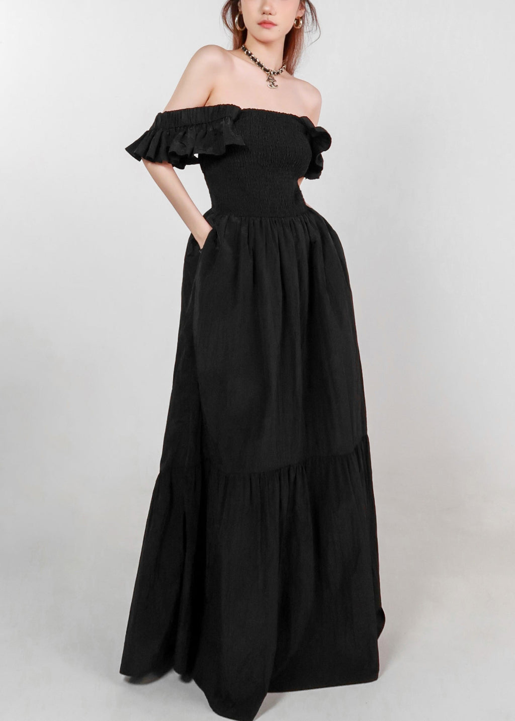 Gracefully Styled Dress for Any Occasion