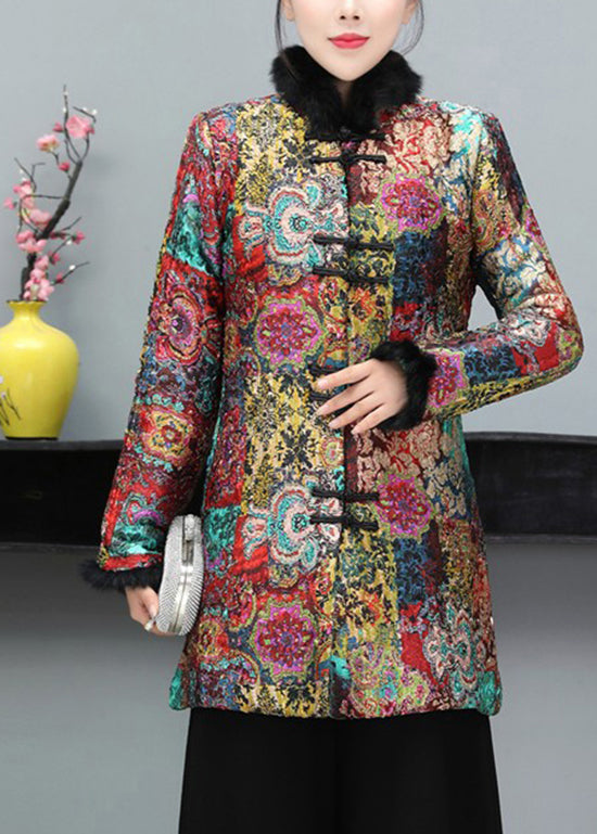 Well Tailored Coat with a Graceful Silhouette