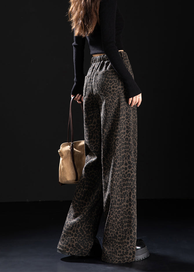 Elegantly Styled Pants for Everyday Wear