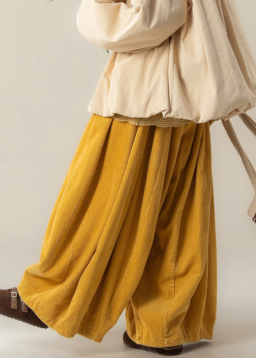 Well Tailored Pants with a Graceful Silhouette