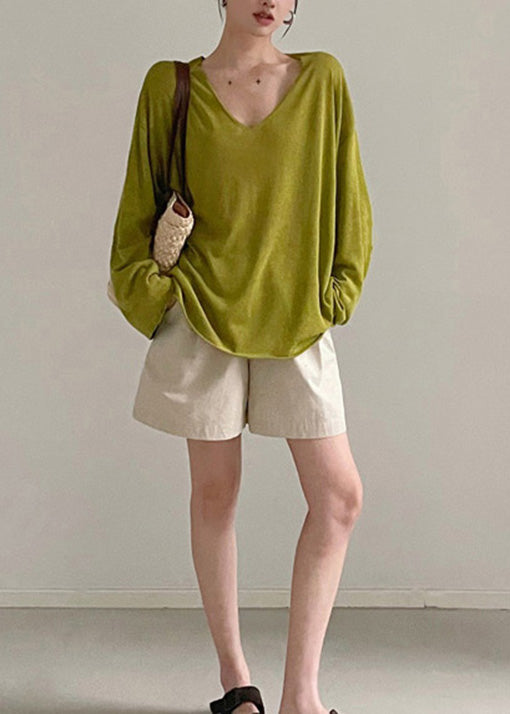 Beautifully Finished Top in a Timeless Design