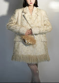 Effortlessly Elegant Coat with a Timeless Design