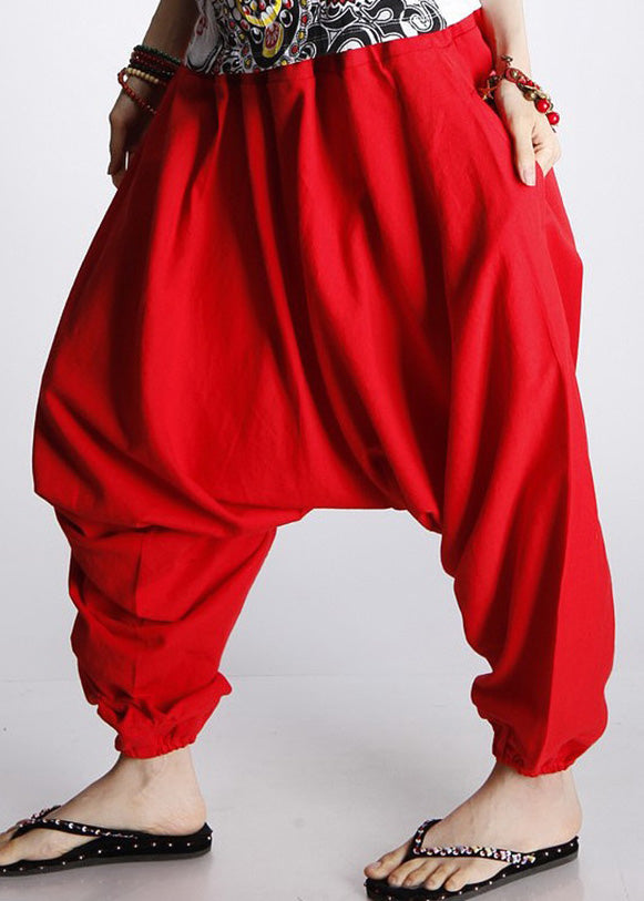 Effortlessly Elegant Pants with a Timeless Design