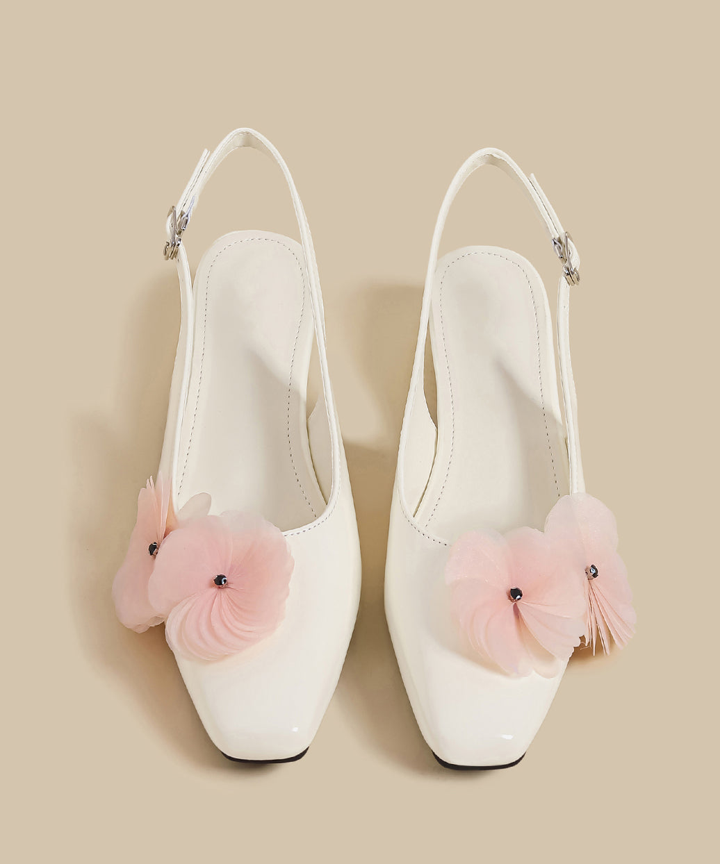 Graceful Orthopedic Sandals for Modern Look