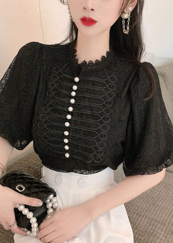 Classic Vintage Top with a Flattering Fit