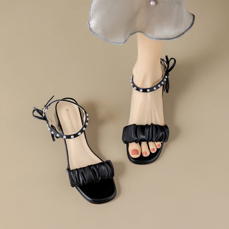 Graceful Orthopedic Sandals for Modern Look