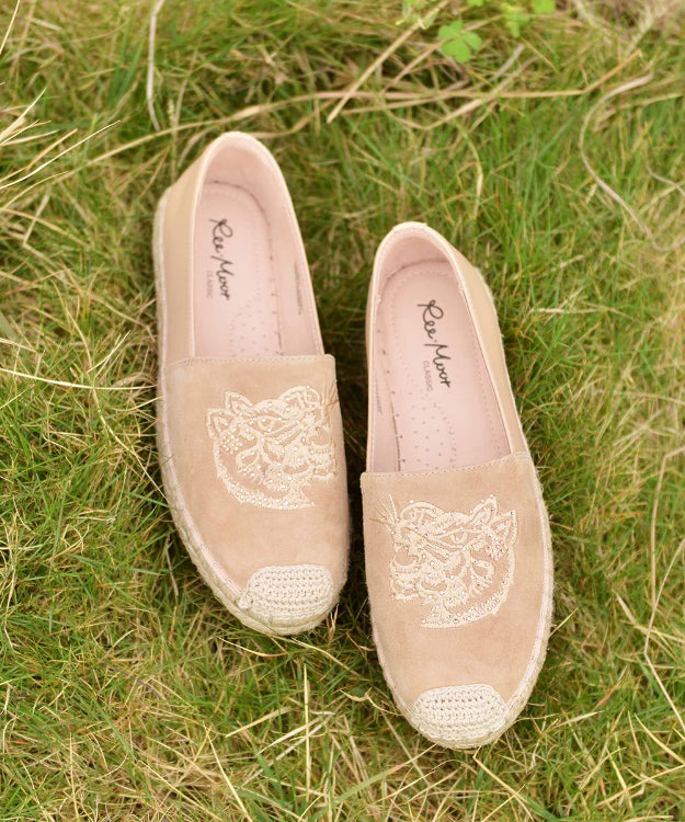 Classic Orthopedic Shoes with Timeless Style