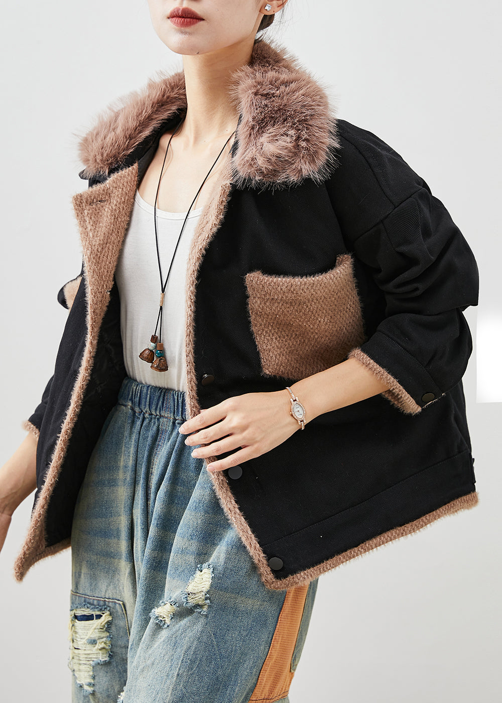 Gracefully Styled Coat for Any Occasion