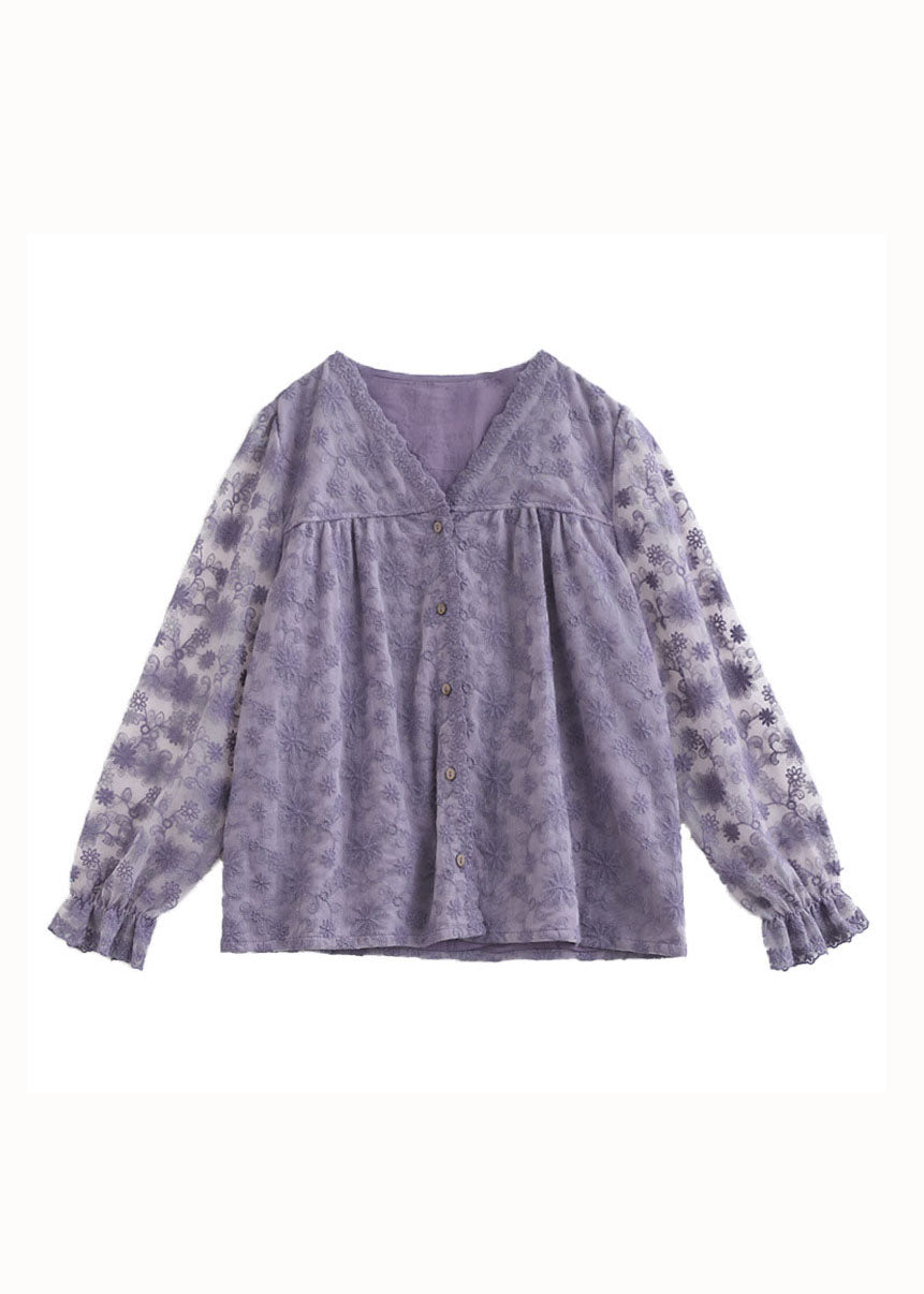 Effortlessly Elegant Top with a Timeless Design