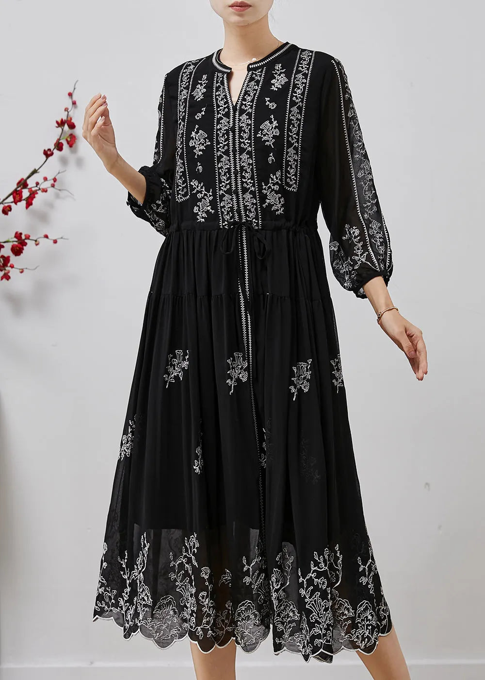 Gracefully Styled Dress for Any Occasion