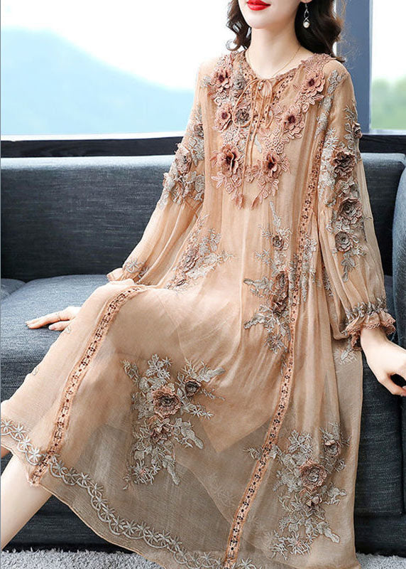 Beautifully Crafted Dress in a Classic Style