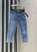 Sophisticated Pants with a Clean Classic Look