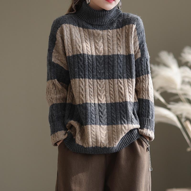Gray/ Khaki