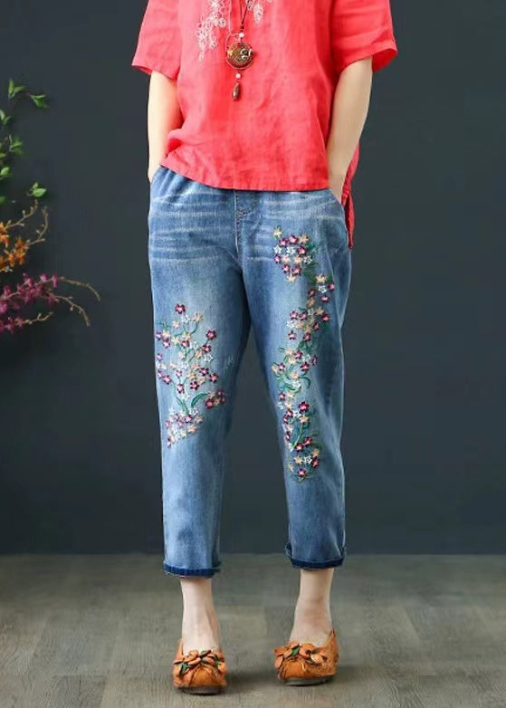 Elegantly Styled Pants for Everyday Wear