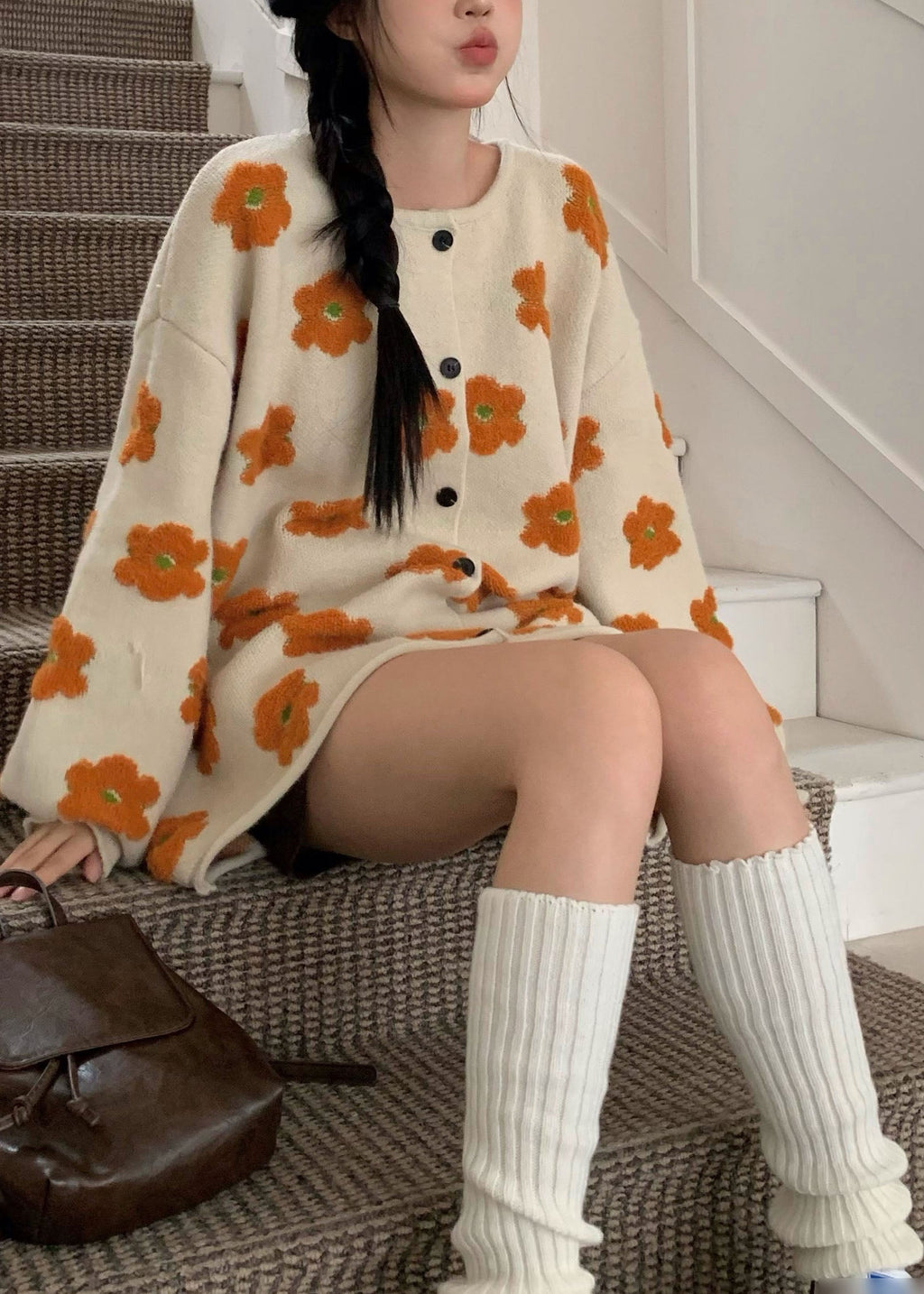 Effortlessly Elegant Sweater with a Timeless Design