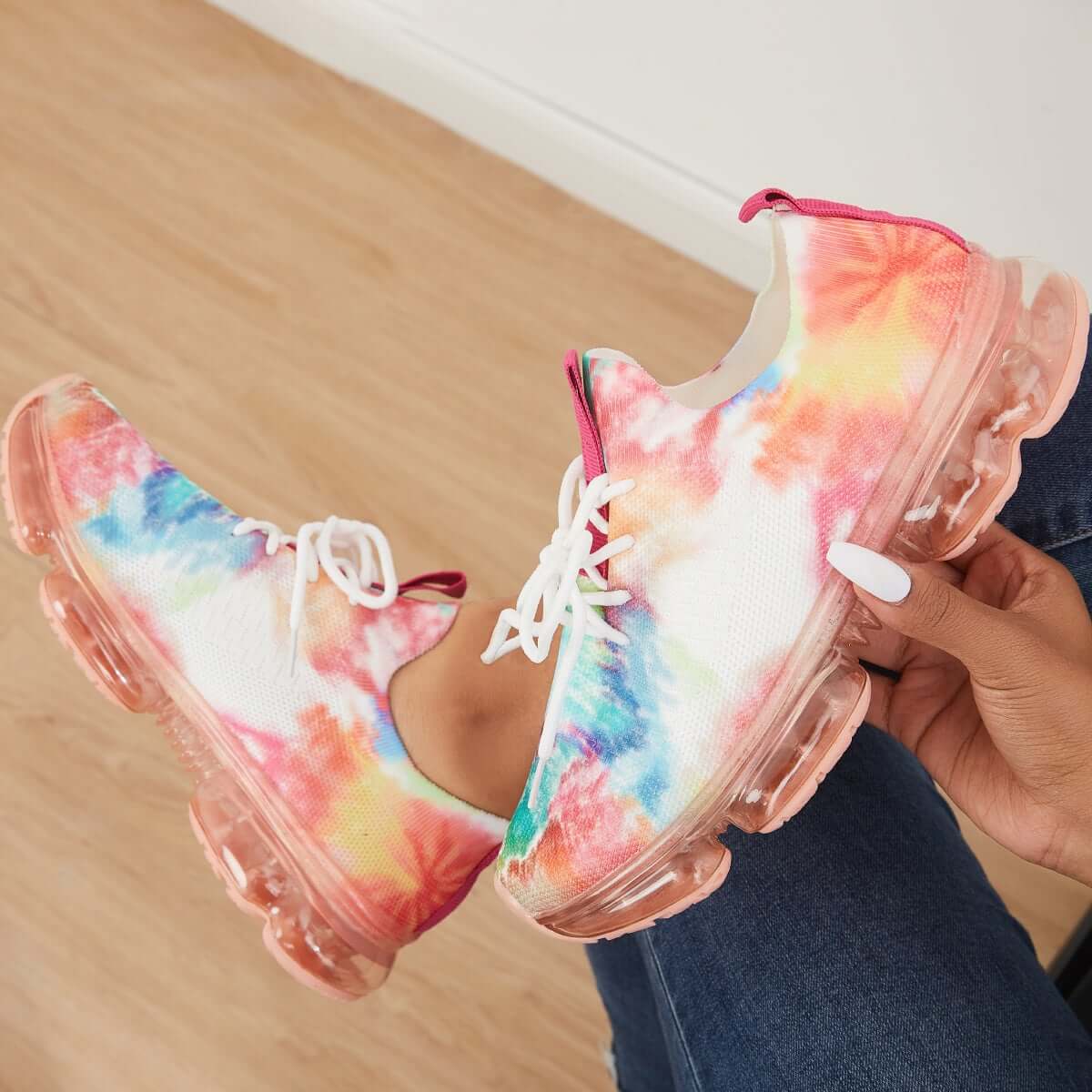 Chic Orthopedic Sneakers with Unique Design