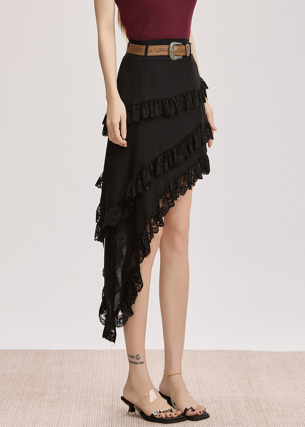 Effortlessly Elegant Garment with a Timeless Design