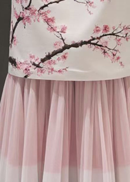 Well Tailored Garment with a Graceful Silhouette