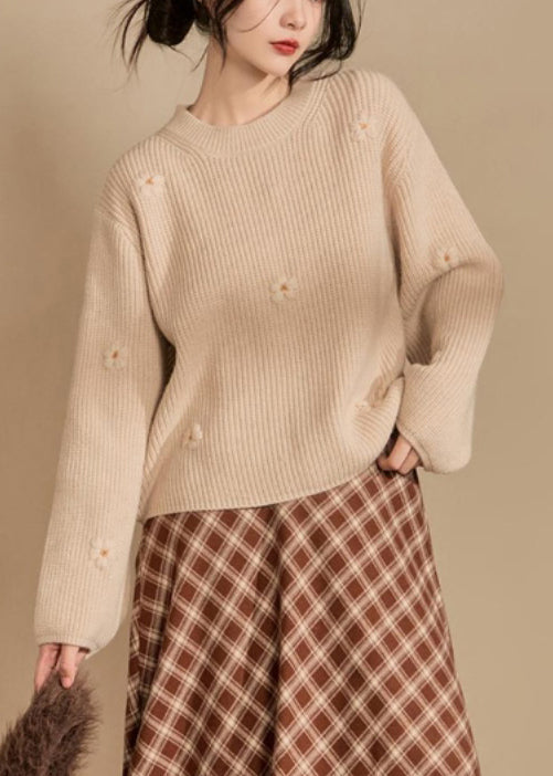 Gracefully Styled Sweater for Any Occasion