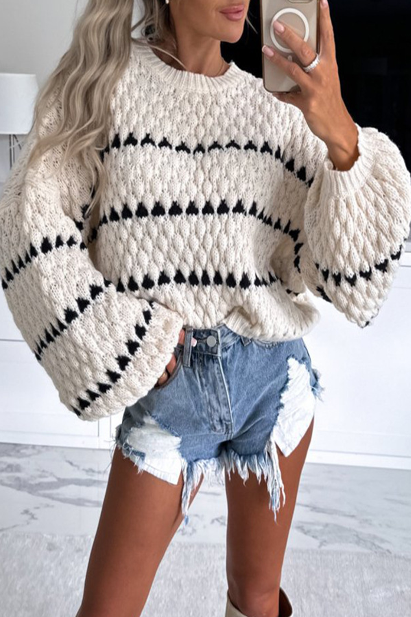 Beautifully Finished Sweater in a Timeless Design