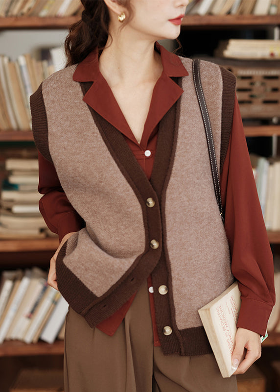 Sophisticated Coat with a Clean Classic Look