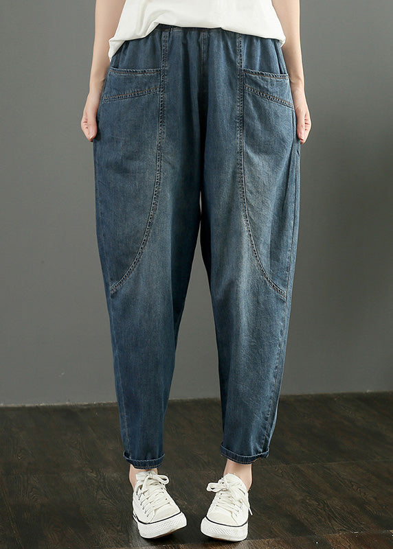 Effortlessly Elegant Pants with a Timeless Design