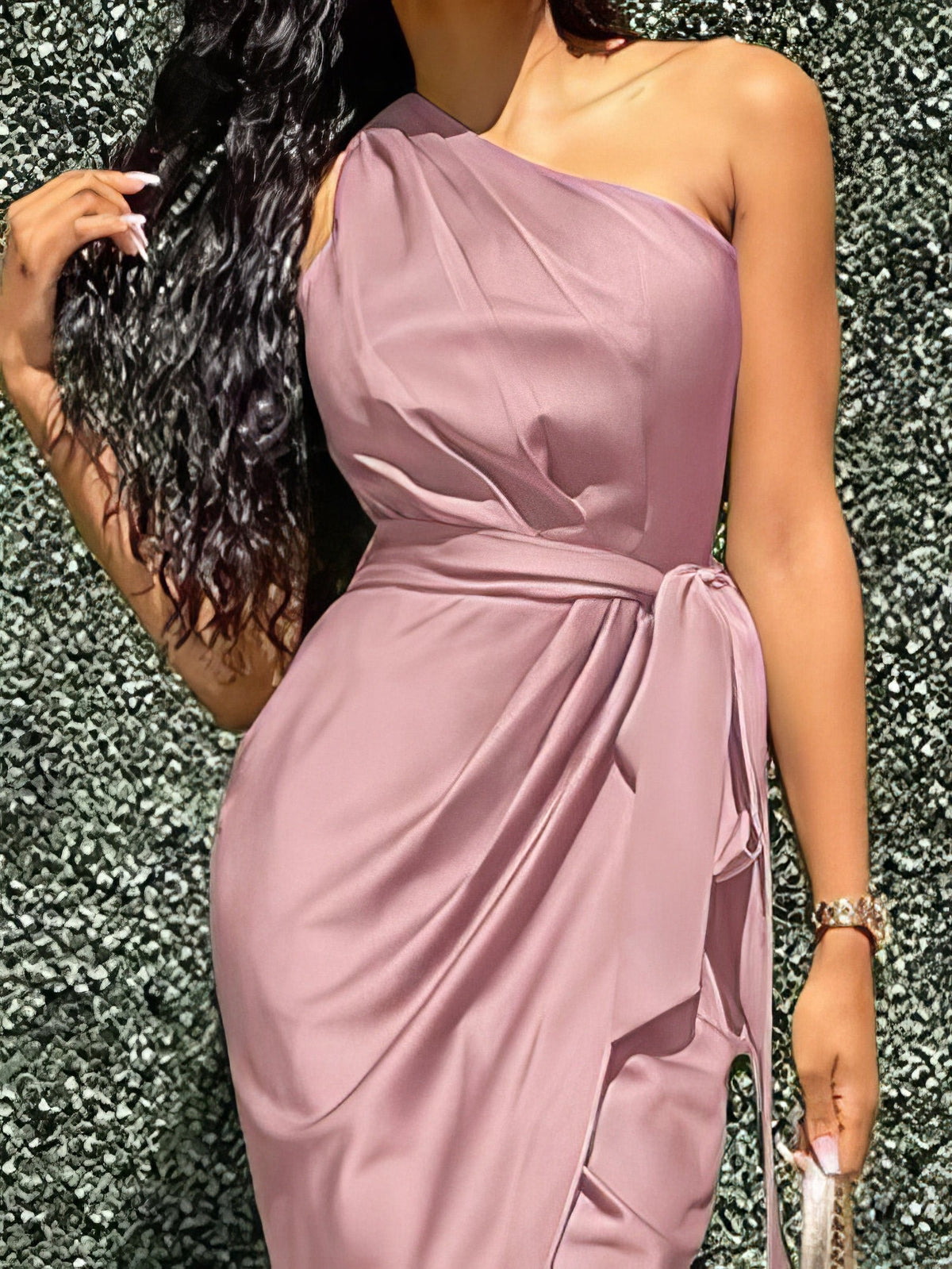 Polished Dress with an Effortless Classic Look