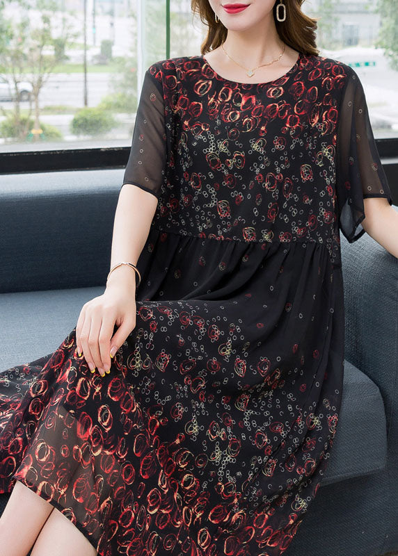 Classic Vintage Dress with a Flattering Fit