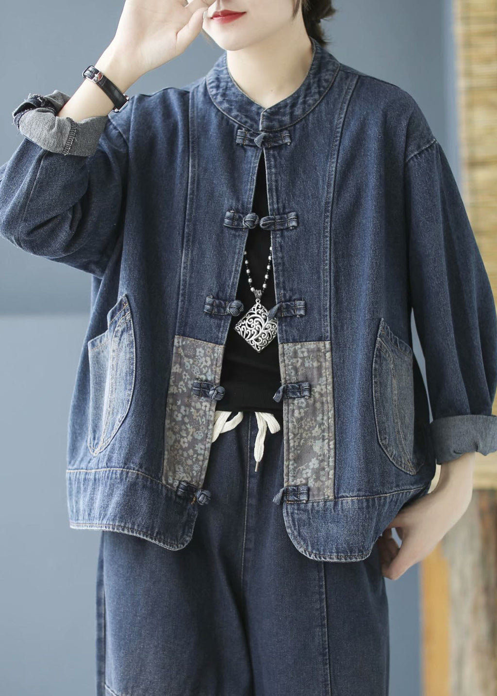 Classic Vintage & Enduringly Stylish Coat
