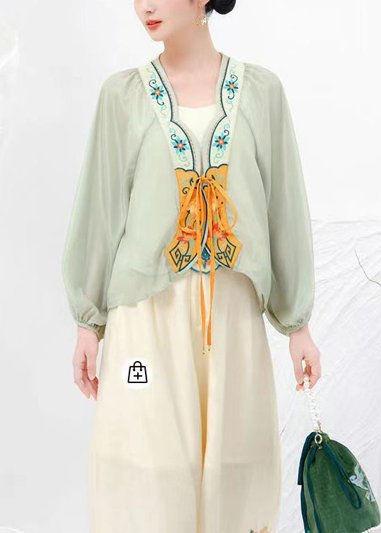 Classic Vintage Cardigan with a Flattering Fit