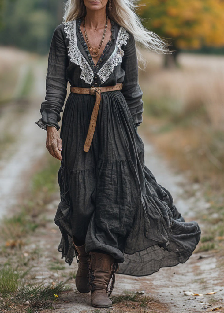Beautifully Finished Dress in a Timeless Design