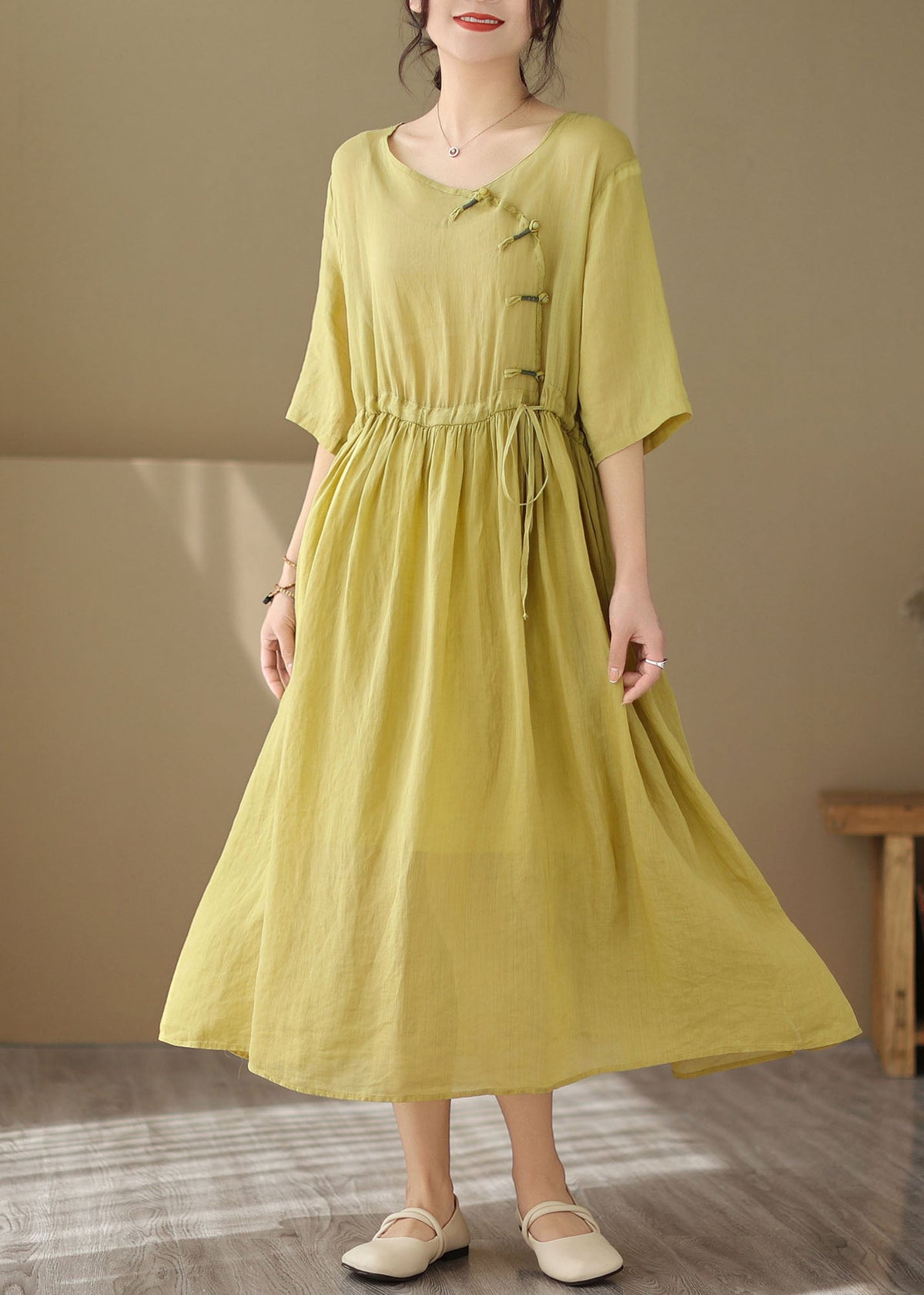 Classic Vintage & Enduringly Stylish Dress