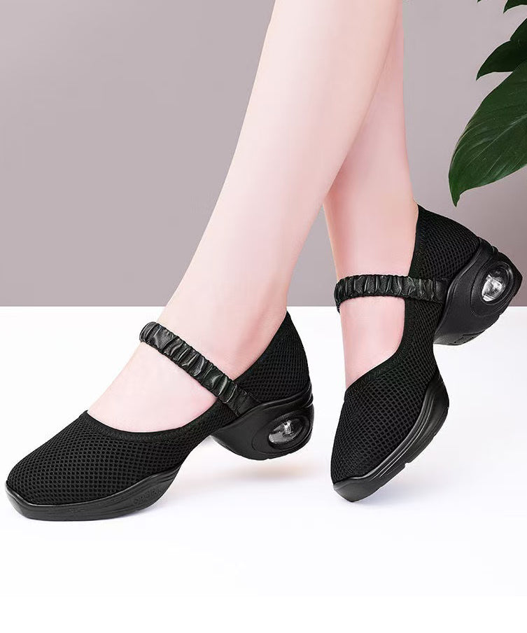 Graceful Orthopedic Shoes for Modern Look
