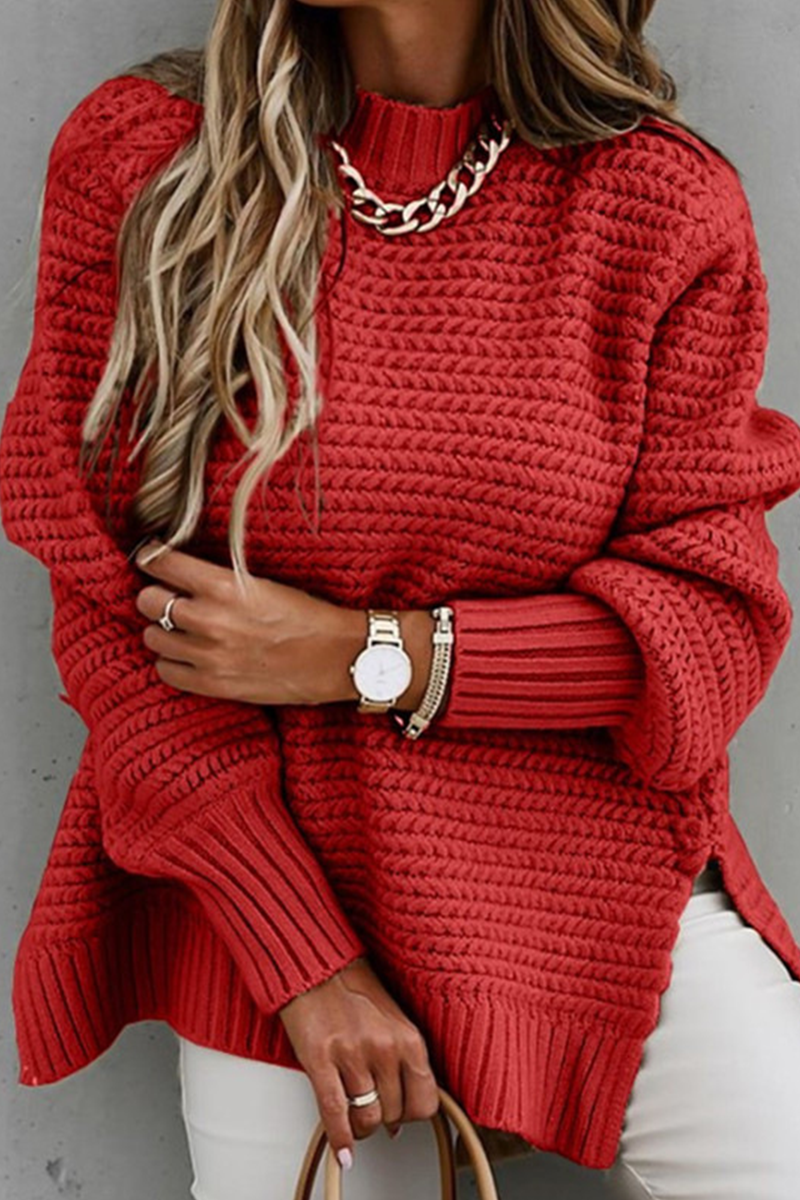 Classic Vintage Sweater with a Flattering Fit