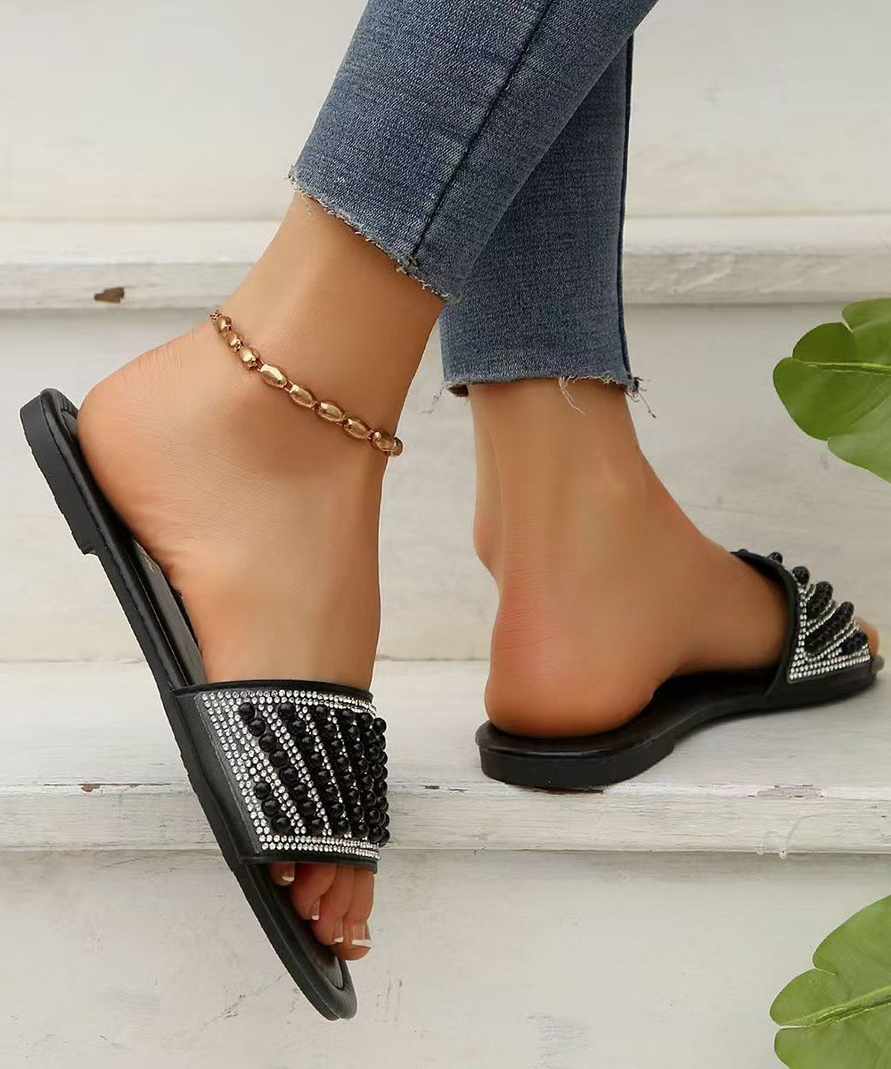 Graceful Orthopedic Sandals for Modern Look