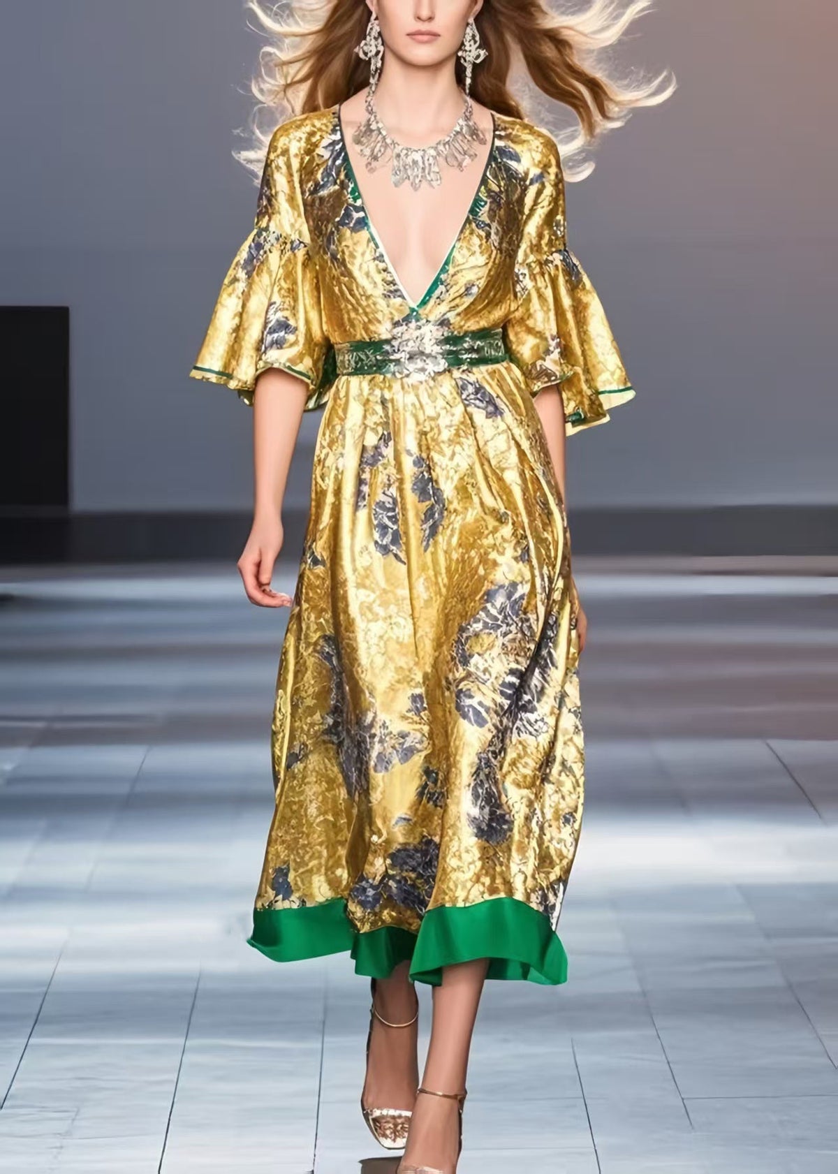 Elegantly Styled Dress for Everyday Wear