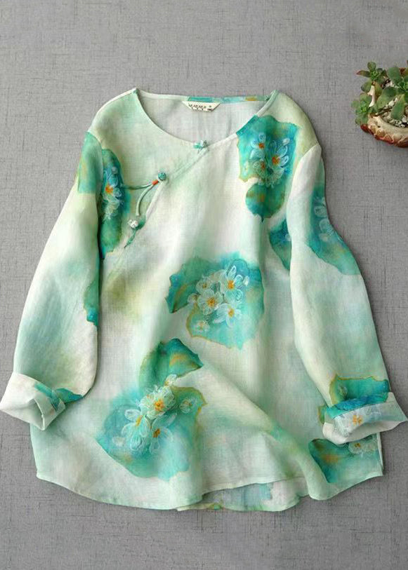 Gracefully Styled Blouse for Any Occasion
