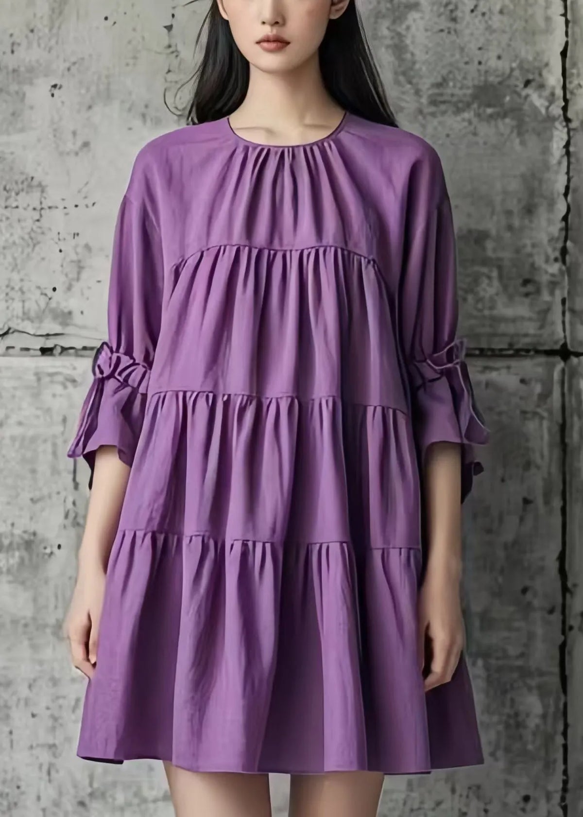 Effortlessly Elegant Dress with a Timeless Design