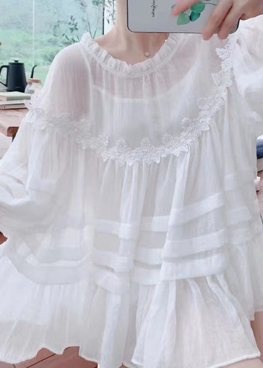 Gracefully Styled Blouse for Any Occasion