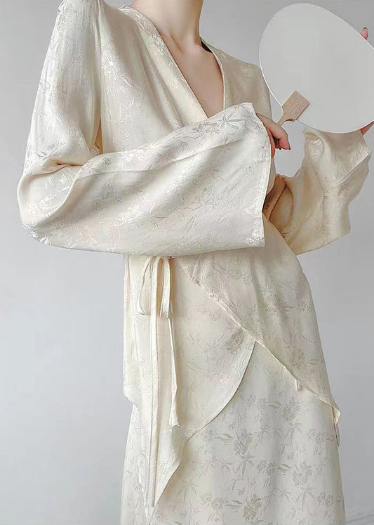 Well Tailored Shirt with a Graceful Silhouette