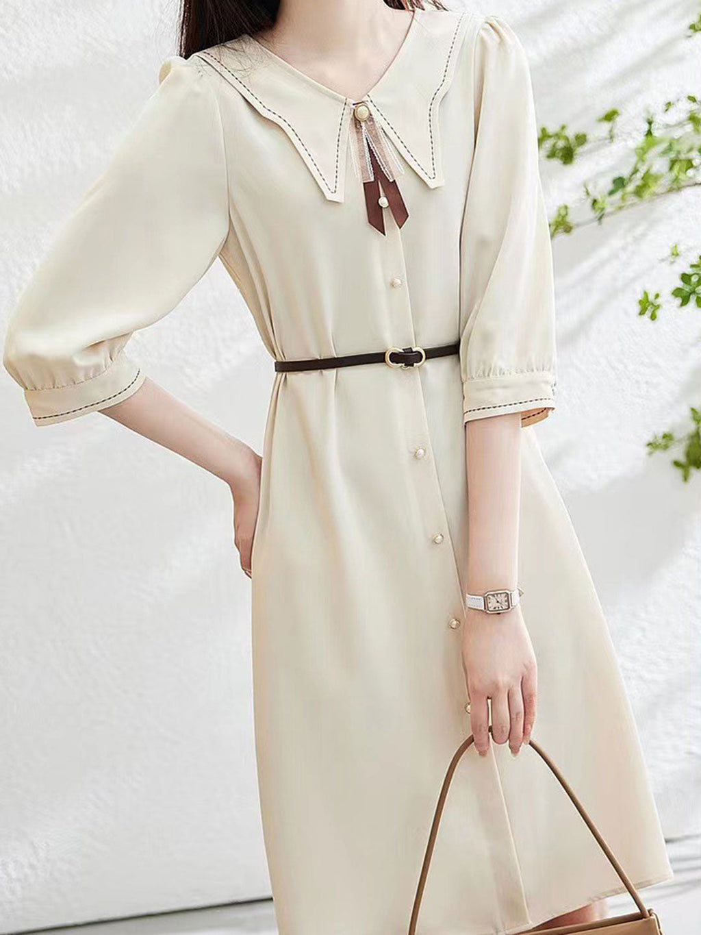 Classic Vintage Dress with a Flattering Fit