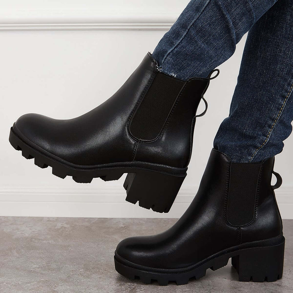 Graceful Orthopedic Boots for Modern Look