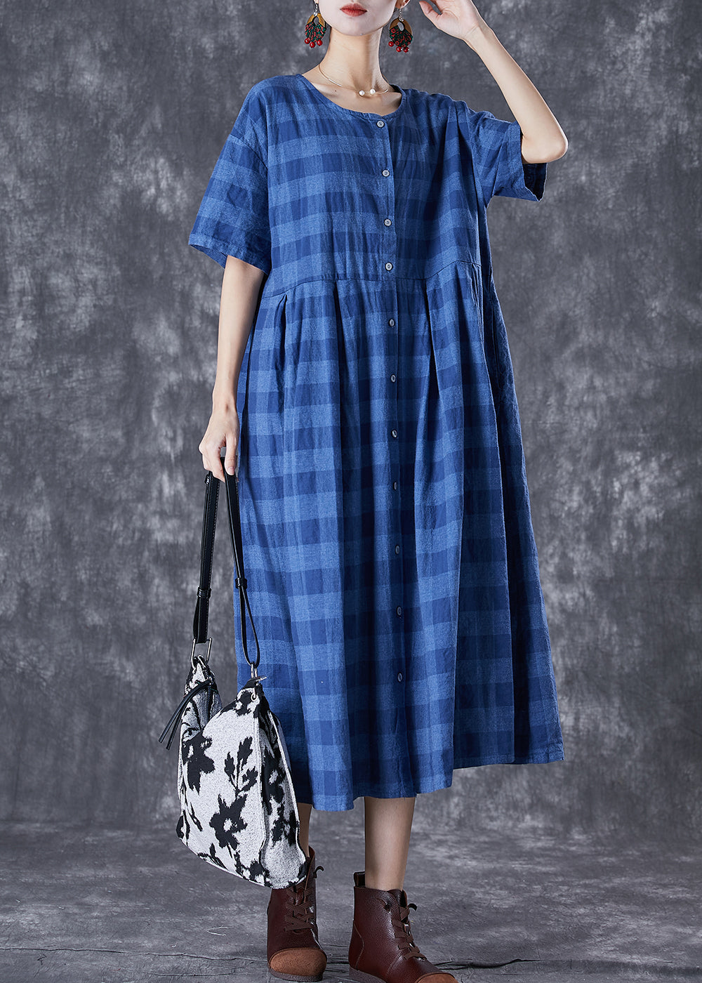 Beautifully Crafted Dress in a Classic Style