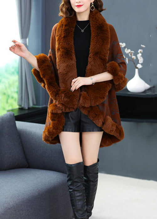 Elegantly Styled Coat for Everyday Wear