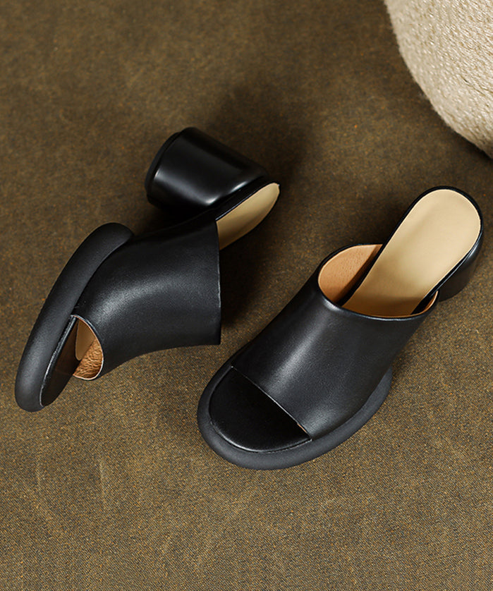 Graceful Orthopedic Sandals for Modern Look