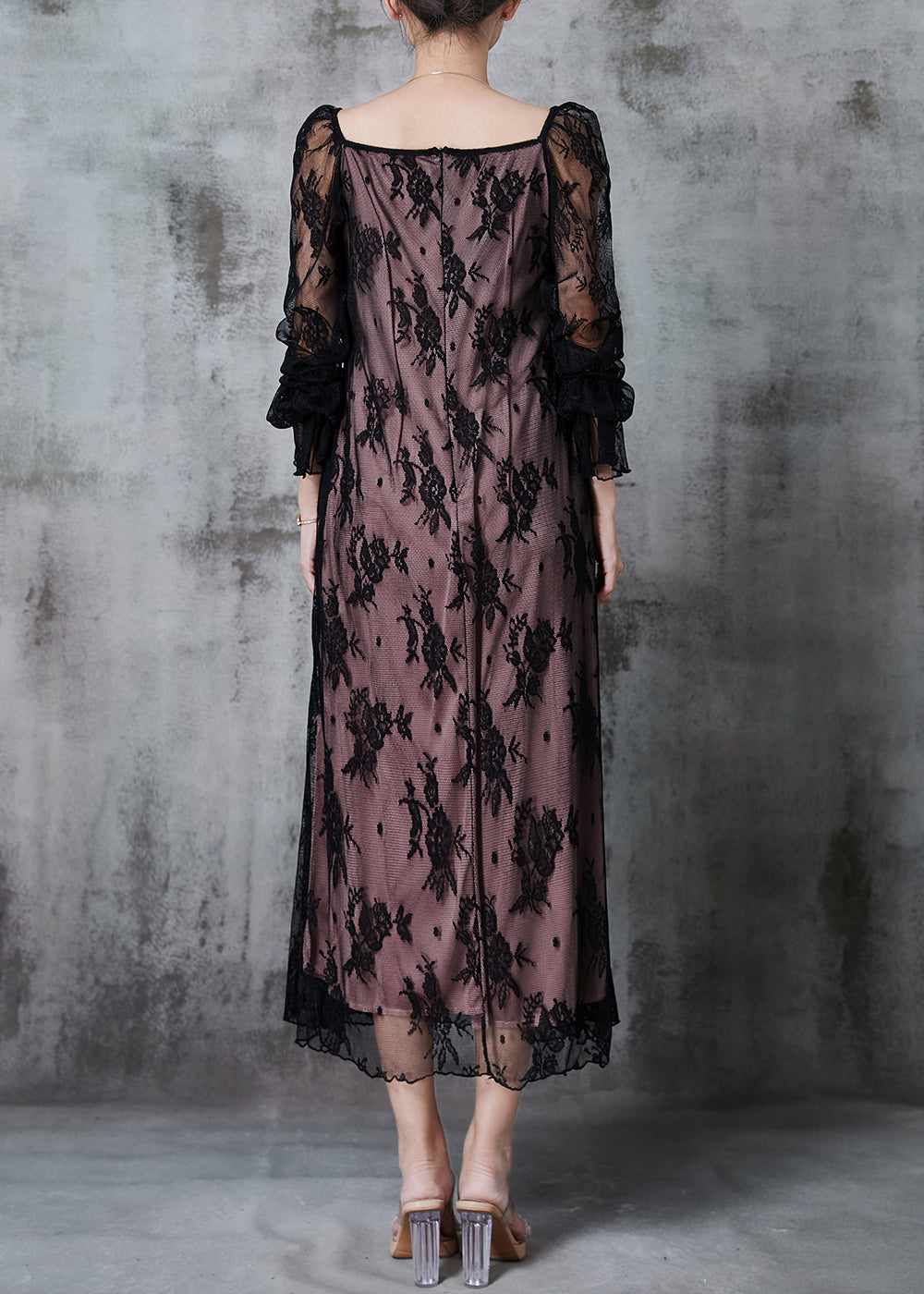 Gracefully Styled Dress for Any Occasion